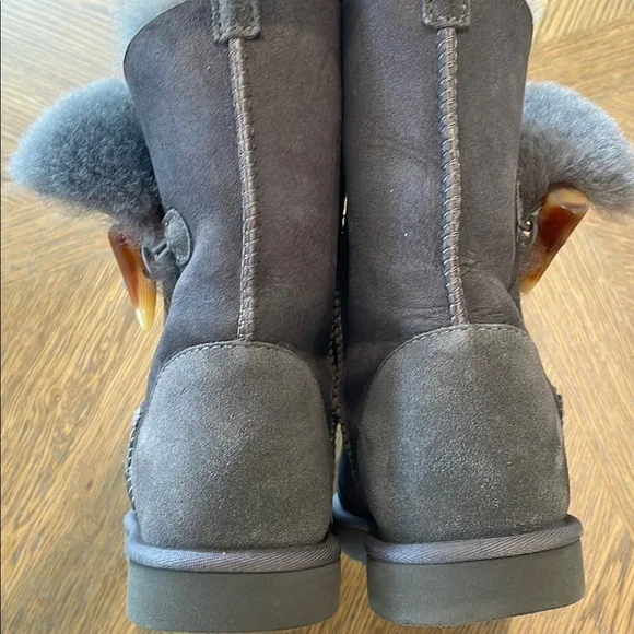 Women's Gray Suede Cozie Steps with Ugg winter boot styling. - Picture 4 of 5